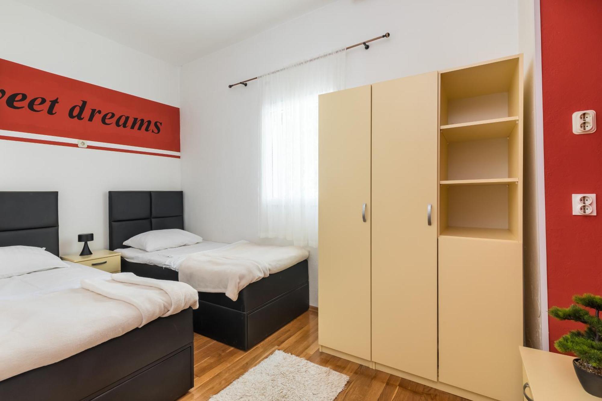 Apartmán Sweet Dreams Sutivan Exteriér fotografie
